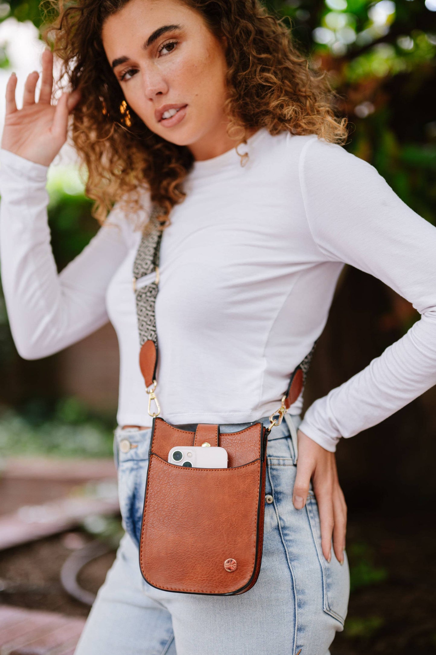 Robyn Crossbody Phonecase Concert Sling Bag