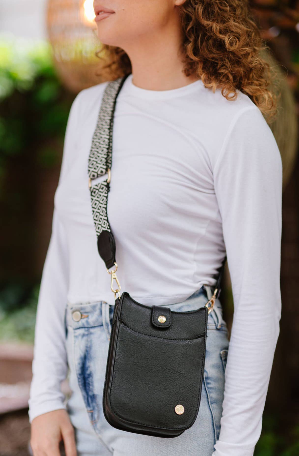 Robyn Crossbody Phonecase Concert Sling Bag