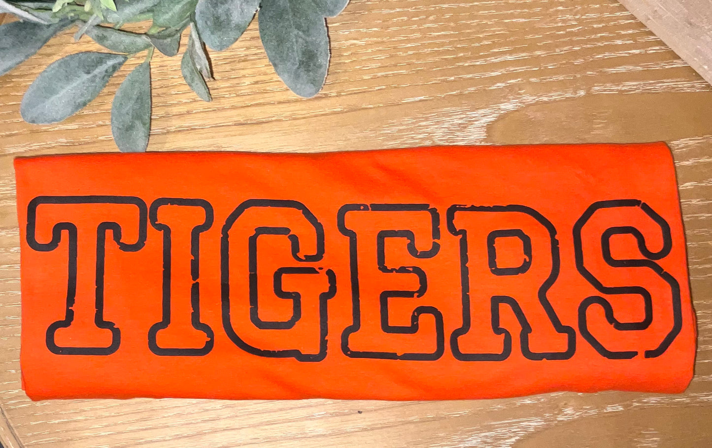 Tigers Adult Short Sleeve Tee
