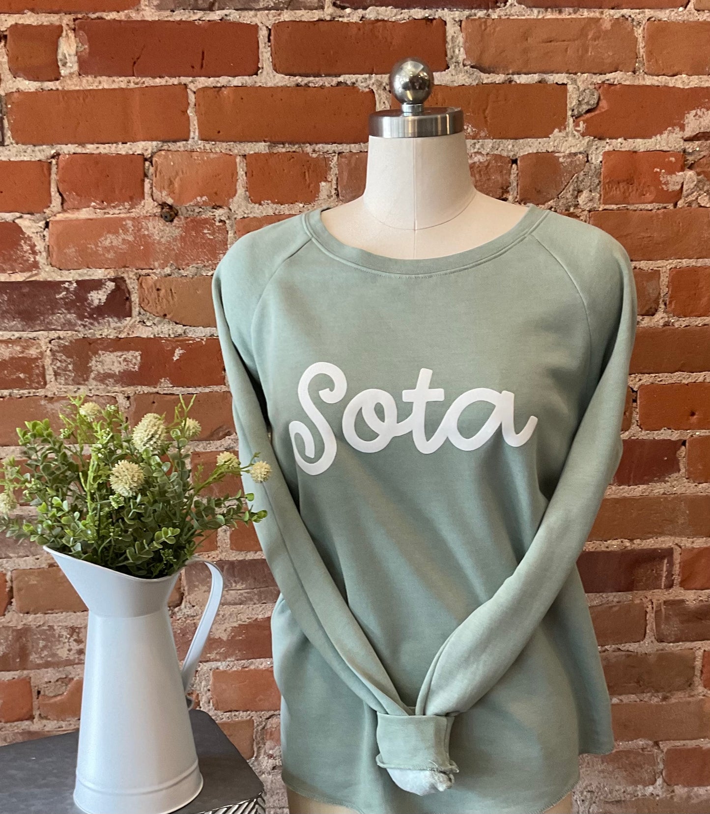 Sota Women’s Crewneck Sweatshirt