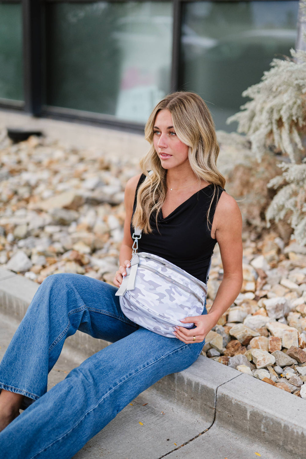 Farah Fanny Bum Bag - Light Grey Camo RTS