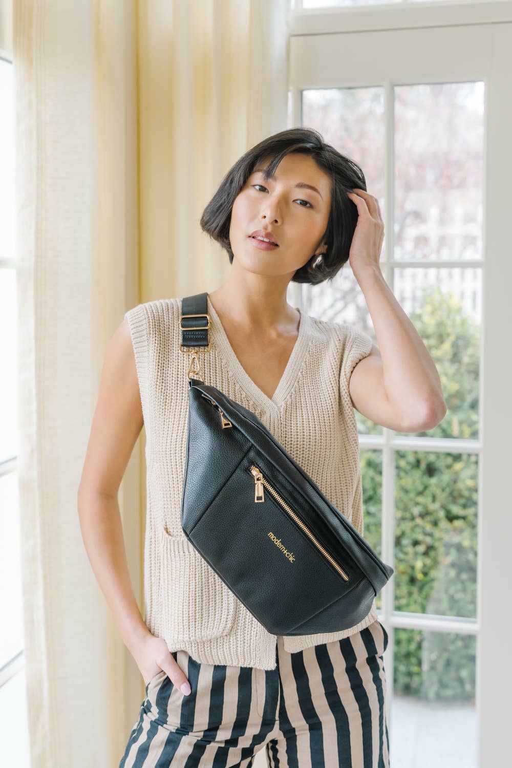 PRESLEY SLING CROSSBODY TRAVEL PURSE BAG