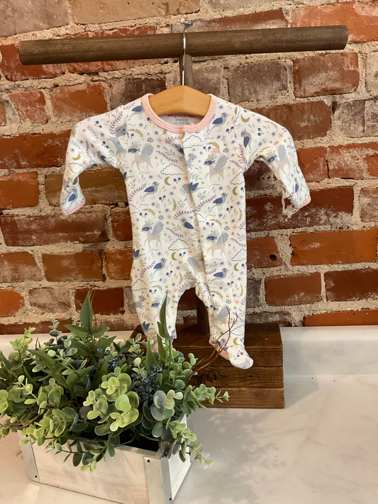 Wonderland Organic Cotton Magnetic Footie