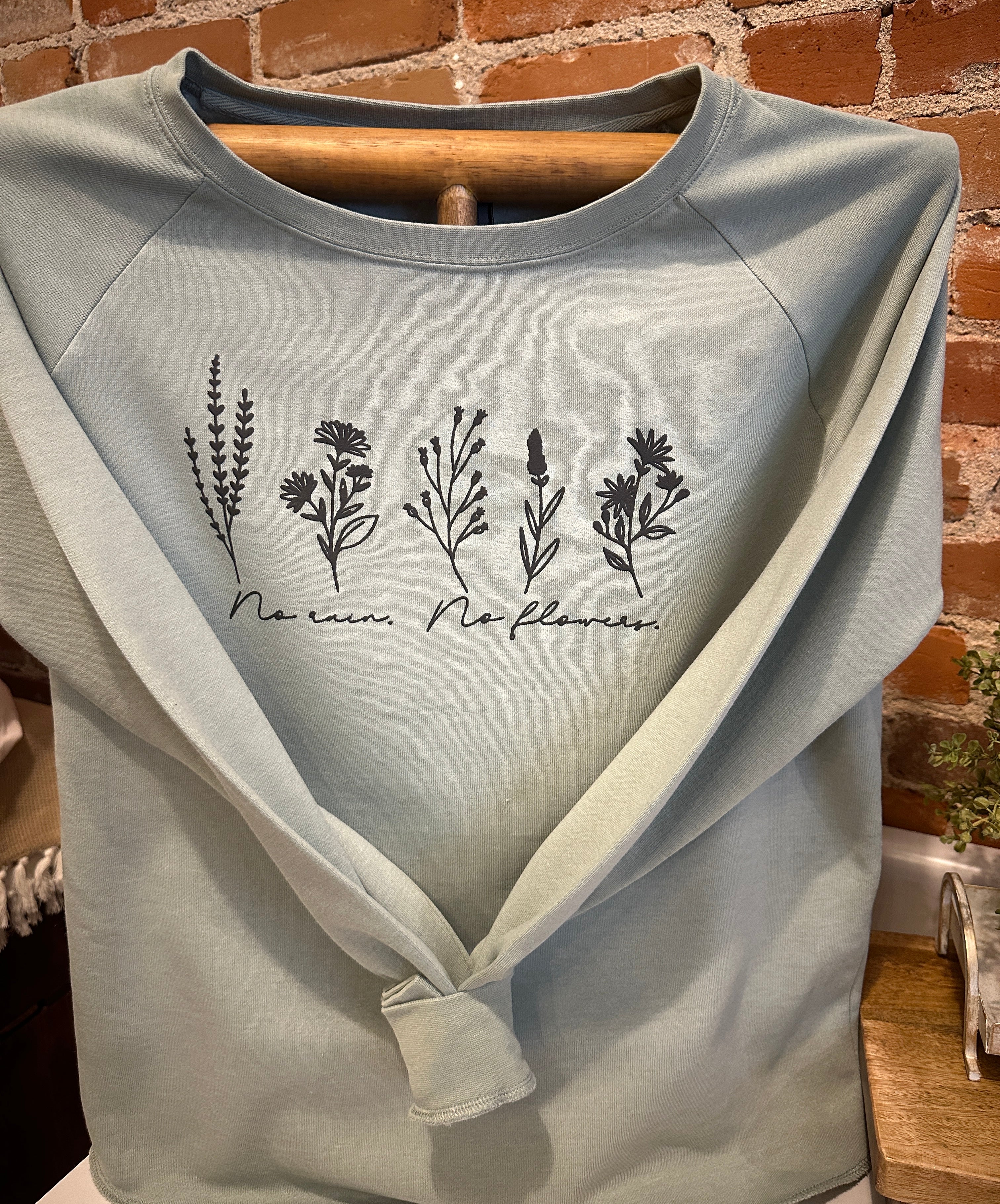 No Rain. No Flowers. Women’s Lightweight Fleece