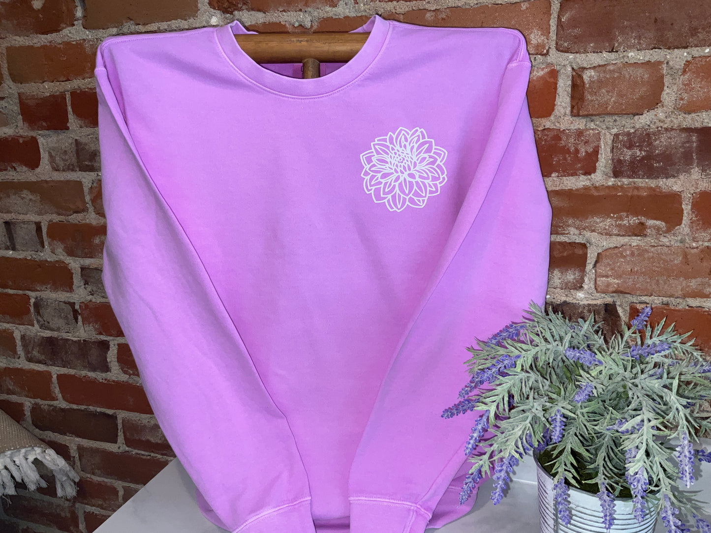 Dahlia Adult Crewneck