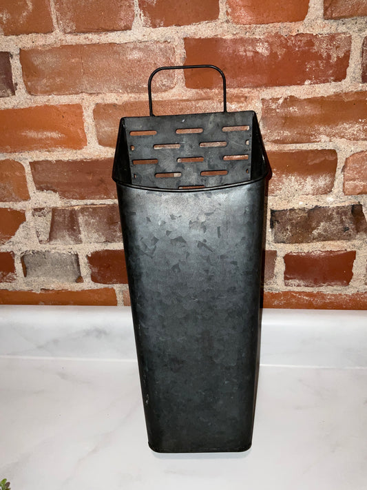Metal Canister